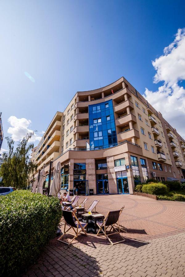Green Kabaty Apartment 3 Варшава Екстериор снимка