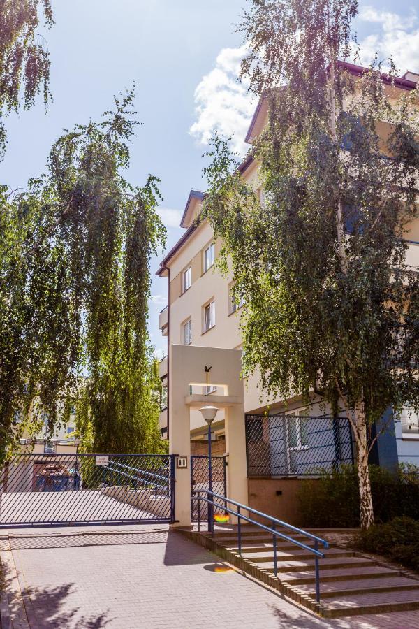 Green Kabaty Apartment 3 Варшава Екстериор снимка
